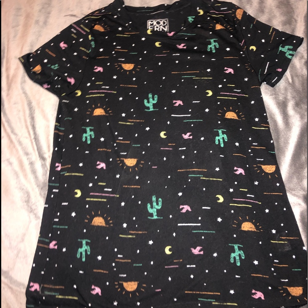 Short sleeve t-shirt